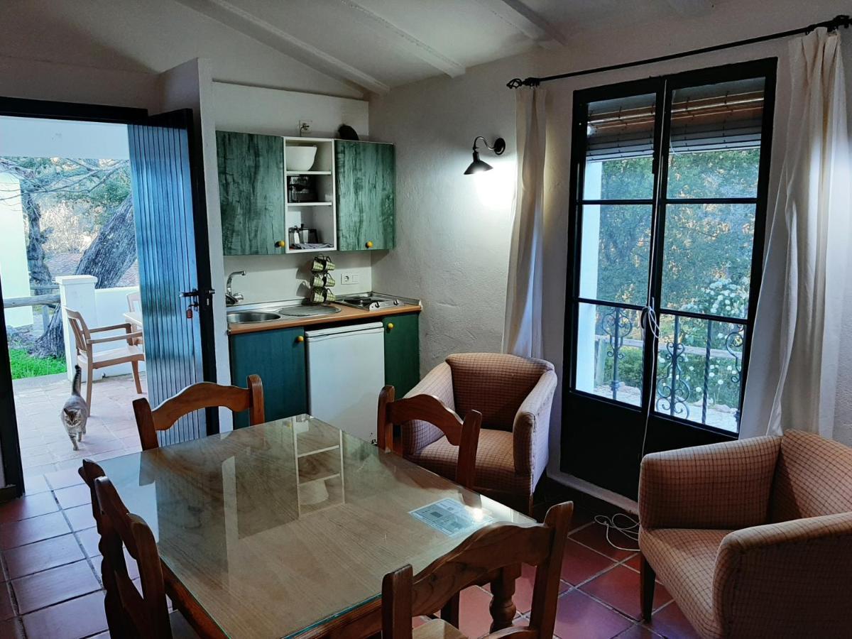 Finca Valbono Apartamentos Rurales Y Hotel Aracena Luaran gambar