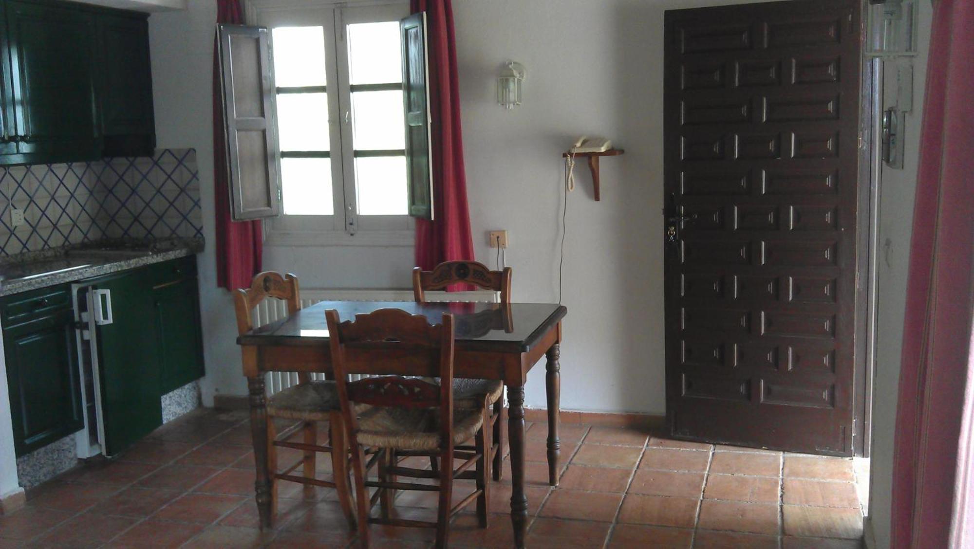 Finca Valbono Apartamentos Rurales Y Hotel Aracena Luaran gambar