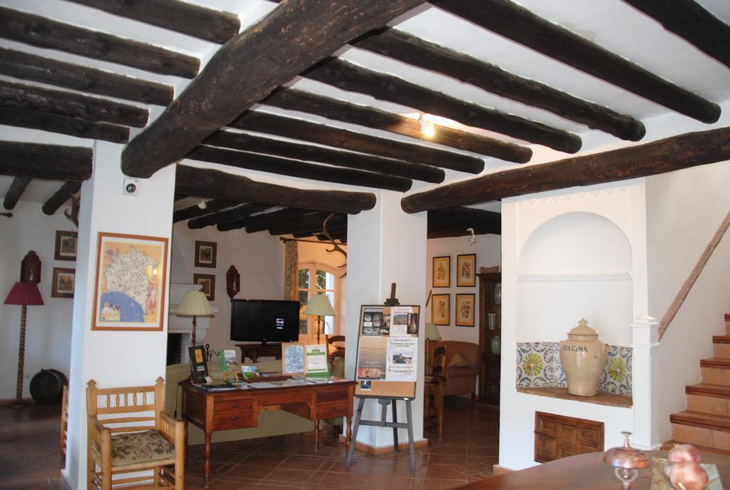 Finca Valbono Apartamentos Rurales Y Hotel Aracena Luaran gambar
