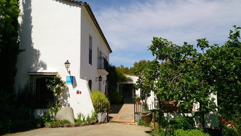 Finca Valbono Apartamentos Rurales Y Hotel Aracena Luaran gambar